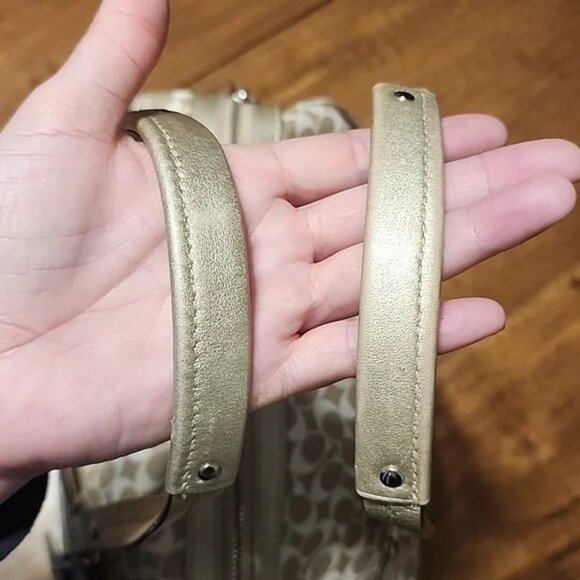 COACH CHELSEA HERITAGE IVORY TAN AND METALLIC GOLD - Picture 14 of 16